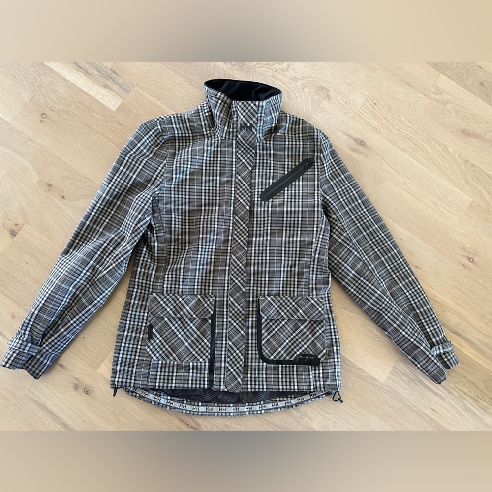 Helly Hansen Black and Gray Plaid Ski Jacket
